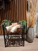 Nieuw kastje, leuk om te decoreren!, Huis en Inrichting, Tafels | Bijzettafels, Minder dan 55 cm, Metaal of Aluminium, Nieuw, Modern