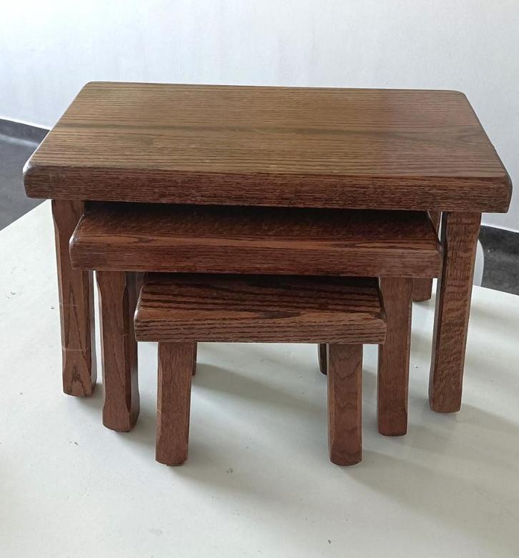 vintage eiken mimiset nest tafels bijzettafels brutalisme, Antiek en Kunst, Antiek | Meubels | Tafels, Ophalen of Verzenden