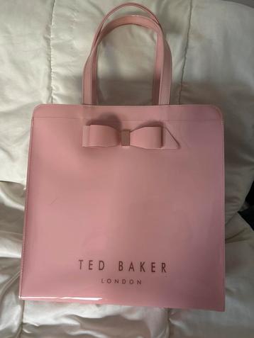 Ted Baker Roze Shopper beschikbaar voor biedingen