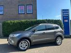 Ford Kuga 1.5 EcoBoost Titanium Climate C, Cruise C, Navigat, Stof, 4 cilinders, Handgeschakeld, Grijs