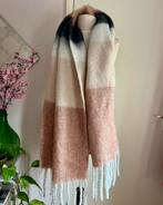 Dikke warme sjaal, Ophalen of Verzenden, Nieuw, Maat 38/40 (M), Sjaal