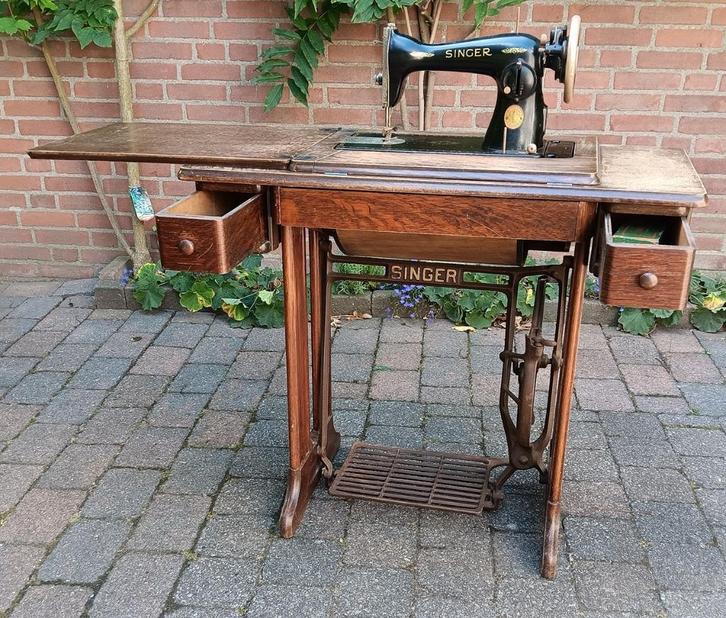 Antieke Singer trapnaaimachine, Antiek en Kunst, Antiek | Naaimachines, Ophalen