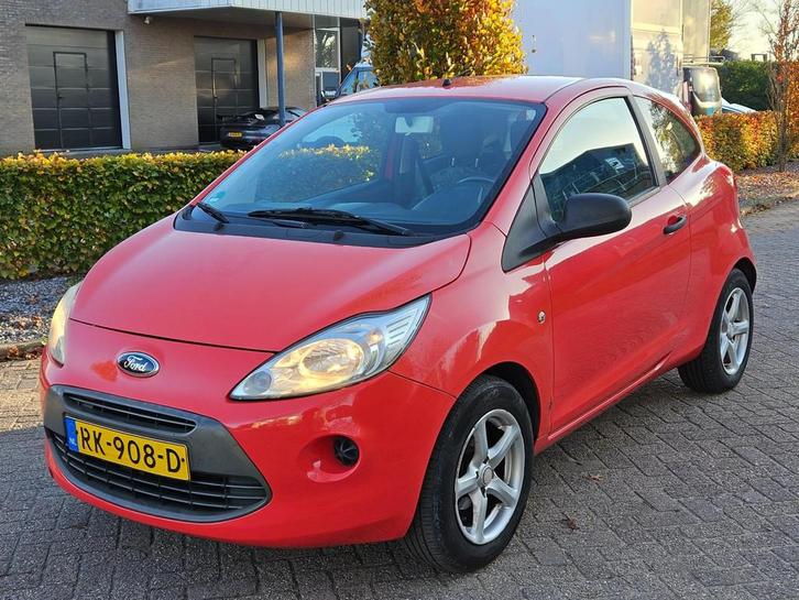 Ford Ka 1.2 Limited Nieuwe apk 07-11-2026, Auto's, Ford, Bedrijf, Te koop, Ka, ABS, Airbags, Radio, Startonderbreker, Benzine
