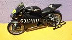 Minichamps Rossi 2004 Pre-Season test bike carbon look, Ophalen, Zo goed als nieuw, 1:9 t/m 1:12, Motor