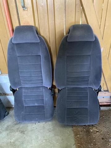 Saab 900 classic voorstoelen grijs beschikbaar voor biedingen