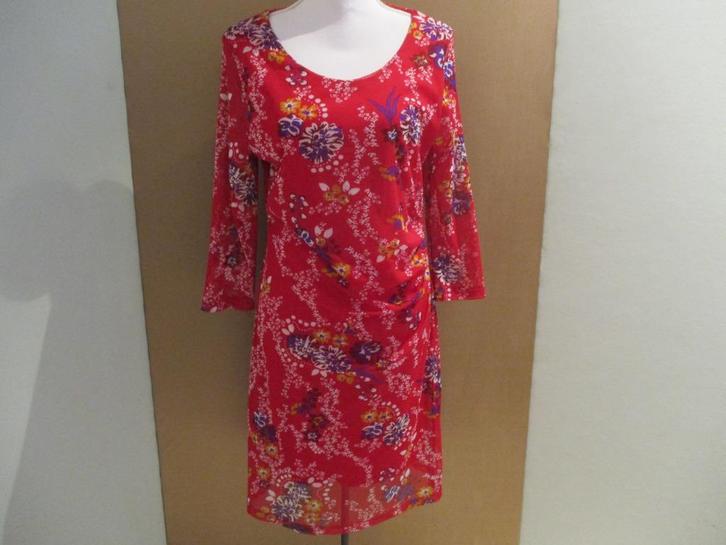 Steps jurk maat XL, Kleding | Dames, Jurken, Zo goed als nieuw, Maat 46/48 (XL) of groter, Rood, Onder de knie, Verzenden
