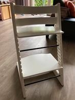 Witte Tripp Trapp kinderstoel van Stokke in goede staat, Kinderen en Baby's, Kinderstoelen, Ophalen, Zo goed als nieuw, Meegroeistoel