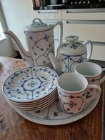 6 gebaksbordjes  theepot en koffiepot   2 mokken gebakschaal, Antiek en Kunst, Antiek | Servies compleet, Ophalen of Verzenden