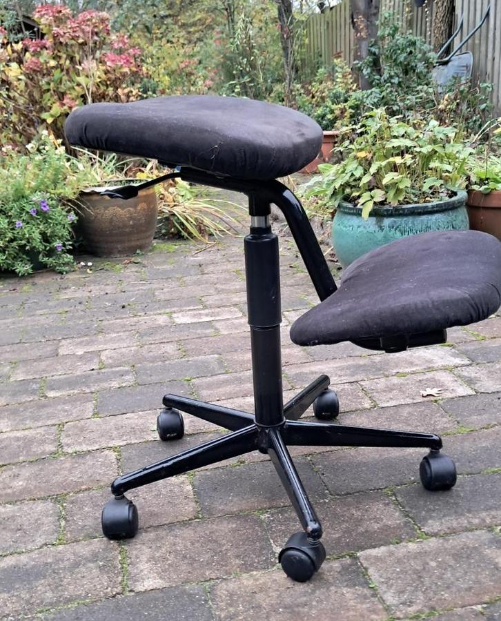 Kniestoel, Huis en Inrichting, Bureaustoelen, Gebruikt, Bureaukruk, Zwart, Ergonomisch, Ophalen