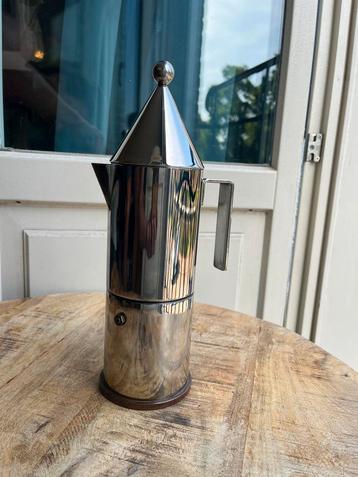 La conica 6kops variant beschikbaar voor biedingen