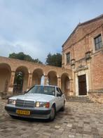 Mercedes-Benz 190-Serie 2.0 E AUT U9 1989 Wit, Auto's, Mercedes-Benz, Automaat, 4 cilinders, Blauw, Geïmporteerd