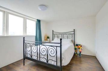 Romantisch metalen bedframe Ikea (excl matras) - afbeelding 2