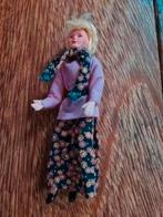 poppenhuis miniaturen caco popje nr 61 vintage, Verzamelen, Ophalen of Verzenden, Zo goed als nieuw, Poppenhuis