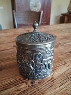 Verzilverd theebusje H. Hooijkaas - Jaren '60, Ophalen of Verzenden, Zilver