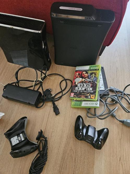 XBOX 360 S en E, Spelcomputers en Games, Spelcomputers | Xbox 360, Gebruikt, 120 GB, 360 S, Met 2 controllers, Met games, Ophalen