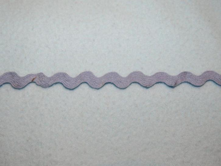 Ong. 2,5 m vintage lichtblauw zigzagband 1 cm breed NIEUW, Hobby en Vrije tijd, Naaien en Fournituren, Nieuw, Lint, Band of Elastiek