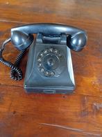 Vintage bakeliet PTT telefoon, Telecommunicatie, Vaste telefoons | Niet Draadloos, Ophalen, Gebruikt, Met draaischijf