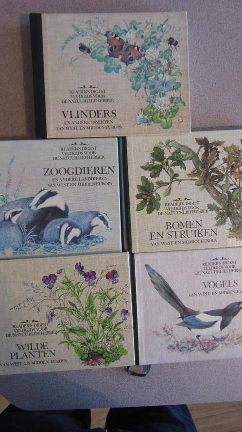 5 veldgidsen Readers Digest, Boeken, Natuur, Zo goed als nieuw, Natuur algemeen, Ophalen of Verzenden