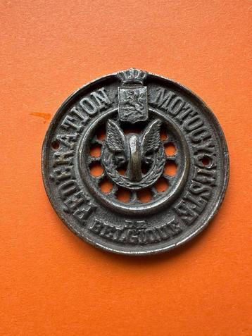 Mooi Federation Motocycles Belgique badge. Tbv. Uw oldtimer. beschikbaar voor biedingen