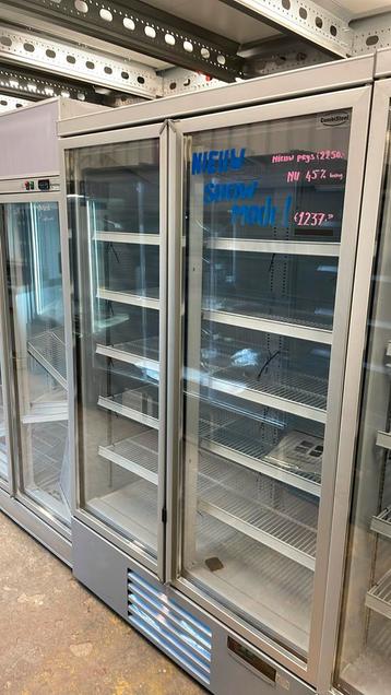 2 deurs koelkast beschikbaar voor biedingen