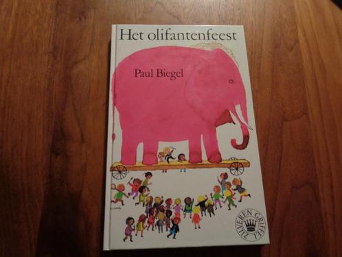Het olifantenfeest - Paul Biegel, Boeken, Kinderboeken | Jeugd | onder 10 jaar, Nieuw, Ophalen of Verzenden
