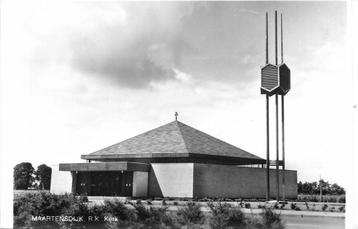 (304-065-017) Maartensdijk RK Kerk beschikbaar voor biedingen