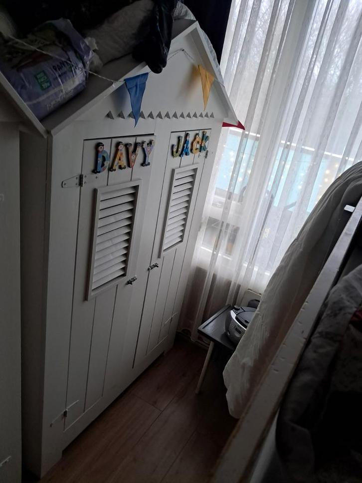 Linnenkasten + peuter/kleuterbed, Kinderen en Baby's, Kinderkamer | Bedden, 140 tot 160 cm, 70 tot 85 cm, Matras, Ophalen