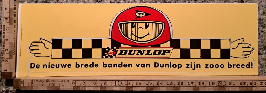 Vintage sticker de nieuwe brede banden van Dunlop zijn zo, Verzamelen, Ophalen of Verzenden, Zo goed als nieuw