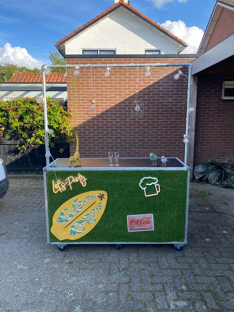 Cocktail bar te huur!, Hobby en Vrije tijd, Feestartikelen | Verhuur, Ophalen, Zo goed als nieuw, Overige