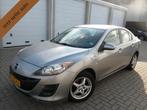 Mazda 3 1.6 TS Plus Stoelverwarming navi nap inruilen mogeli, Voorwielaandrijving, Euro 5, Gebruikt, Zwart