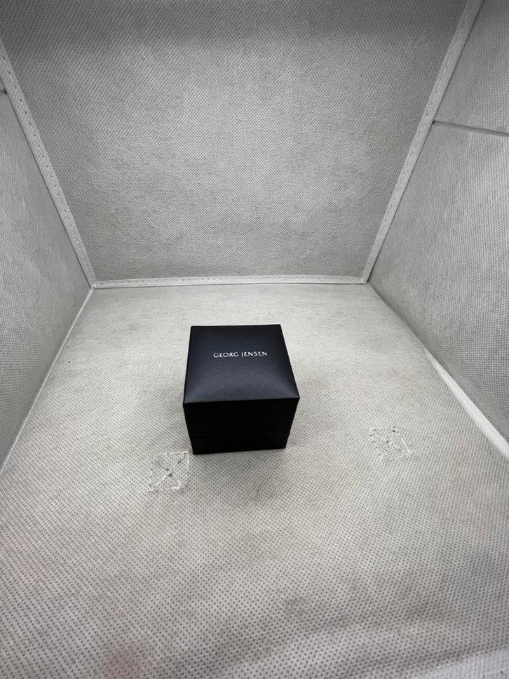 Georg Jensen Ring, Sieraden, Tassen en Uiterlijk, Ringen, Zo goed als nieuw, Dame of Heer, 17 tot 18, Zilver, Met edelsteen, Ophalen of Verzenden