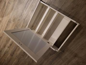 Spiegelkast - compleet en functioneel 
