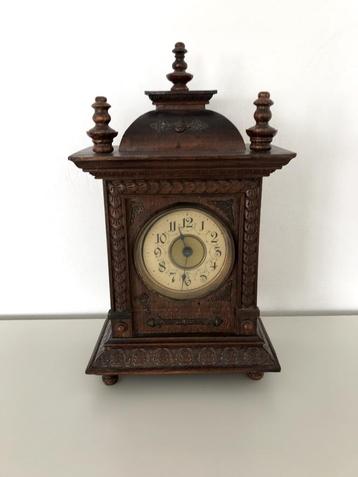 Klok (begin 1900) beschikbaar voor biedingen