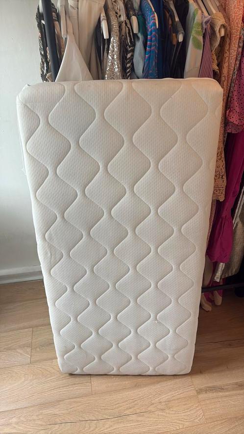 Baby matrasje 60x120 voor ledikantje, Kinderen en Baby's, Babywiegjes en Ledikanten, Gebruikt, Overige typen, Ophalen