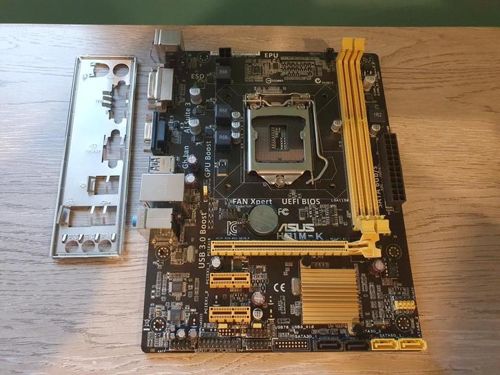 Asus H81M-K - Socket 1150 - Micro ATX - Intel H81 chipset, Computers en Software, Moederborden, Zo goed als nieuw, Intel, DDR3