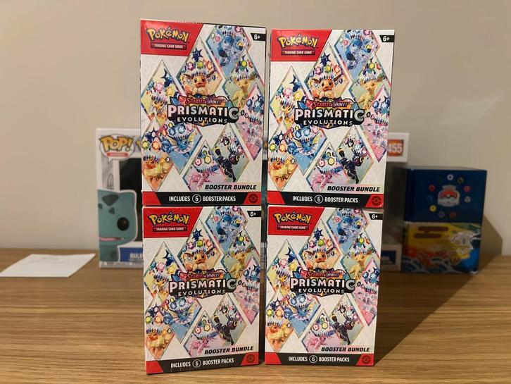Prismatic Evolutions booster bundle, Hobby en Vrije tijd, Verzamelkaartspellen | Pokémon, Zo goed als nieuw, Ophalen of Verzenden