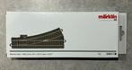 Märklin HO C-rails DIGITAAL 24611 Wissel links, Wisselstroom, Rails, Ophalen of Verzenden, Zo goed als nieuw