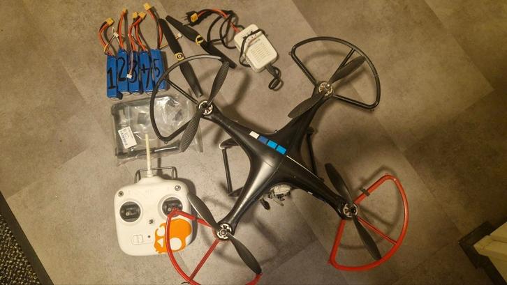 Dji Phantom 1 of 2. Helemaal compleet., Hobby en Vrije tijd, Modelbouw | Radiografisch | Helikopters en Quadcopters, Gebruikt