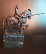 Ridder te paard met lans, brons beeld sculptuur op marmeren, Ophalen of Verzenden, Brons