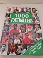 1000 Voetballers - Geheel Herzien Editie, Ophalen of Verzenden, Zo goed als nieuw, Onbekend, Balsport