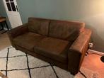 Bruin suede bank, Huis en Inrichting, Banken | Bankstellen, Ophalen, 150 tot 200 cm, Tweepersoons, Zo goed als nieuw