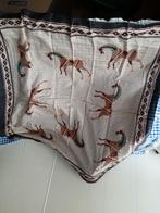 Sjaal groot art deco 1x1 meter €3,- en 2 voor €5,-, Ophalen of Verzenden, Zo goed als nieuw, Maat 46/48 (XL) of groter, Sjaal
