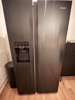 Amerikaanse koelvries combinatie Hisense, Ophalen, 200 liter of meer, 60 cm of meer, Met aparte vriezer