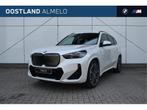 BMW iX1 eDrive20 M Sport / Panoramadak / Sportstoelen / Adap, Zwart, Wit, Nieuw, SUV of Terreinwagen