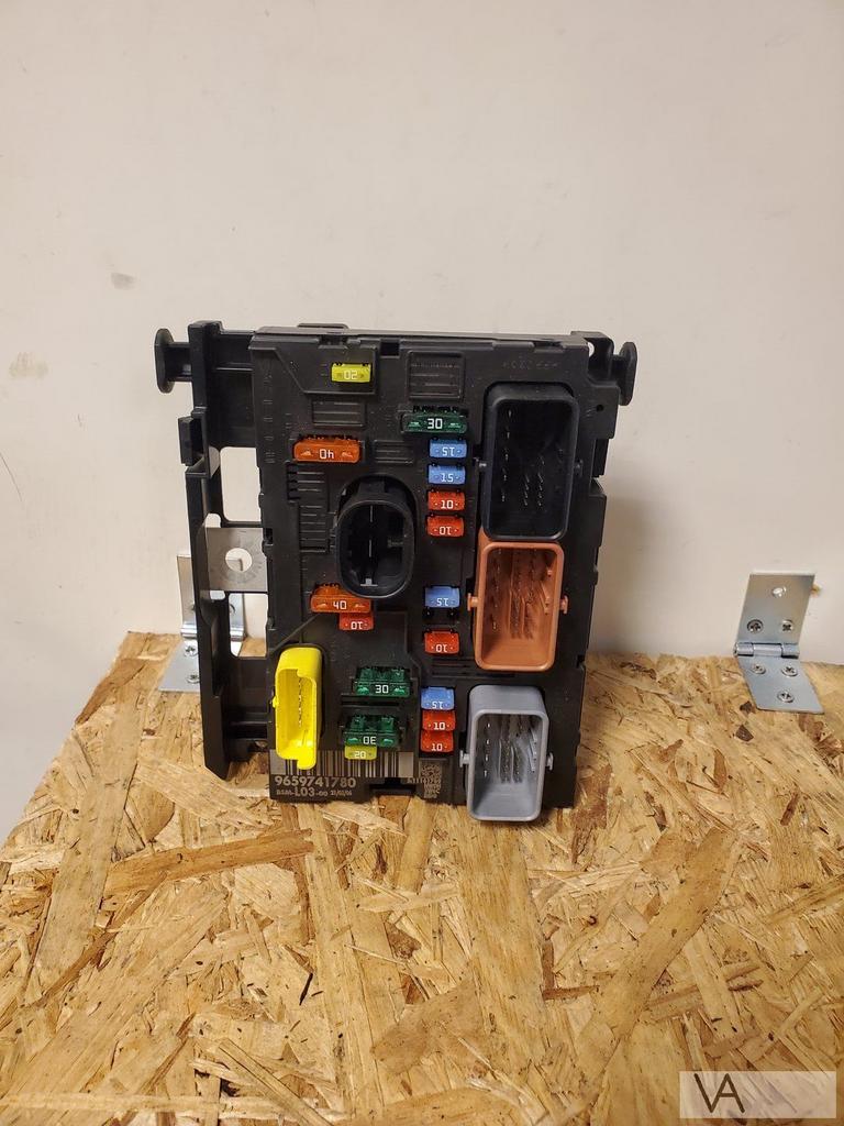 Citroen C2 en C3 2002 - 2010 zekeringkast BSM 9659741780 €50, Auto-onderdelen, Ophalen of Verzenden, Gebruikt, Citroën