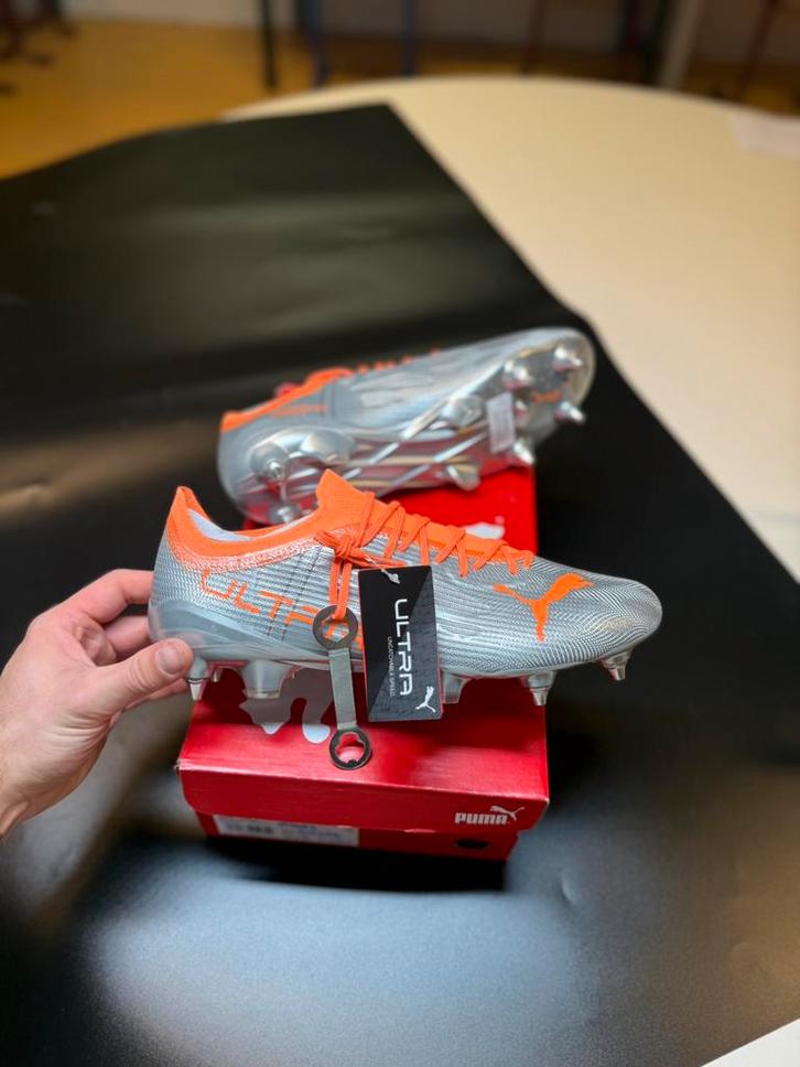 Puma ultra voetbalschoenen duurste versie, Sport en Fitness, Voetbal, Nieuw, Schoenen, Maat XS of kleiner, Ophalen of Verzenden