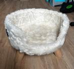 Te koop katten mand op pootjes, Dieren en Toebehoren, Ophalen, Zo goed als nieuw