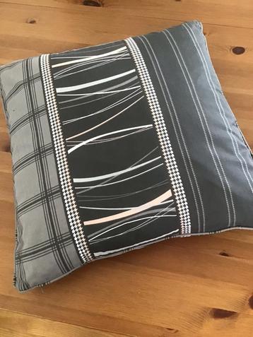 Kussenhoezen Madison 50x 50 cm Nieuw beschikbaar voor biedingen
