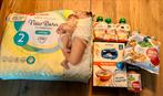 Luiers maat 2 en diverse babyvoeding, Nieuw, Ophalen