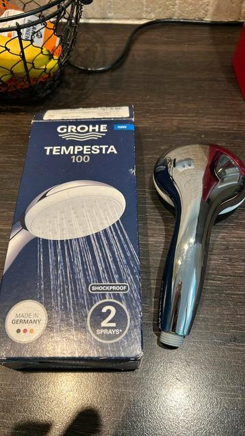 GROHE Tempesta 100 Shower Head-E01 beschikbaar voor biedingen